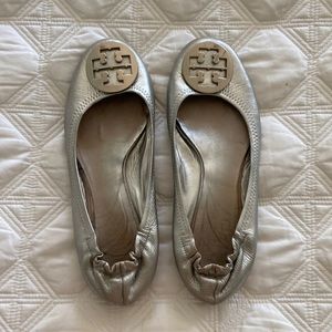 Tory Burch Minnie Flats, size 9